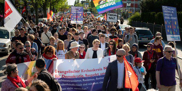 Demonstranten gegen rechten Terror