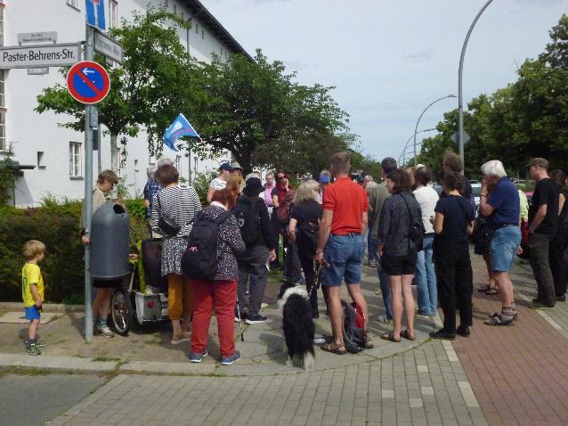 Der Rundgang zu den Wohnorten