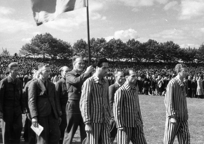 Foto des Demonstrationszugs am 9. September 1945